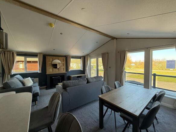 2 bed Lodge for sale Image 5