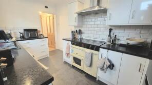 50, Collingwood Road, Southsea PO5 2QZ