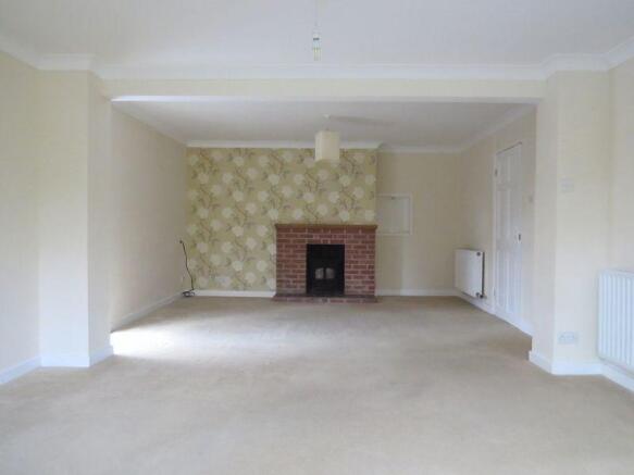 Living/Dining Room