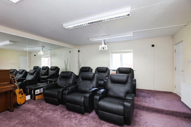 Cinema Room/Music...