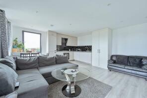 Flat 26, 19 La Reve Apartments, High Street, Harrow HA3 5FF