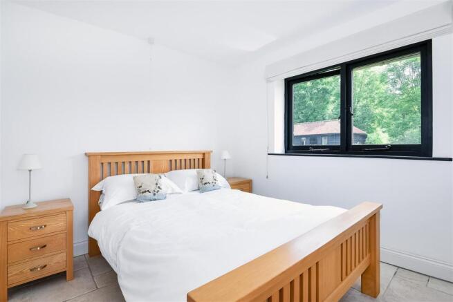 Bedroom 3 N (2).jpg