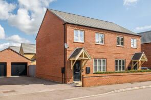6, George Parish Road, Banbury OX16 0FN