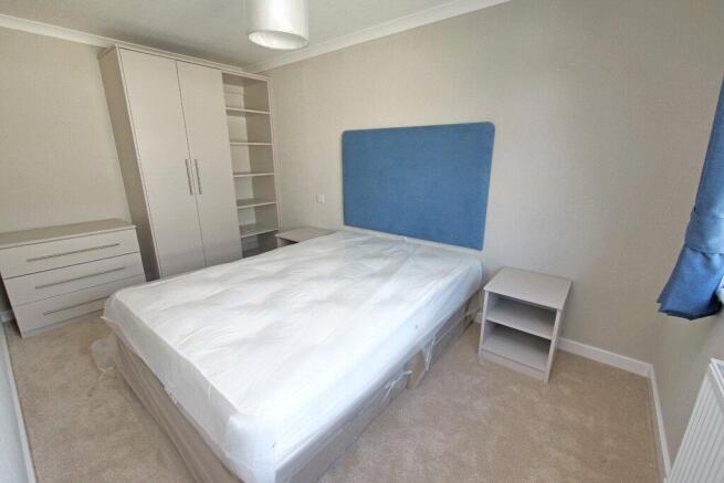 2 bed Detached for sale Image 6