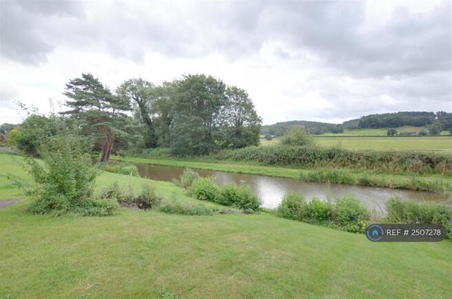 Rear Garden & Views