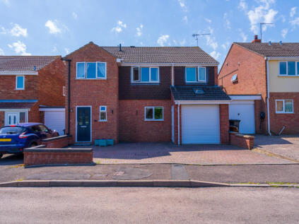 The Hidage, Littleworth, WR5