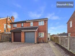 77, Longslow Road, Market Drayton TF9 3BP
