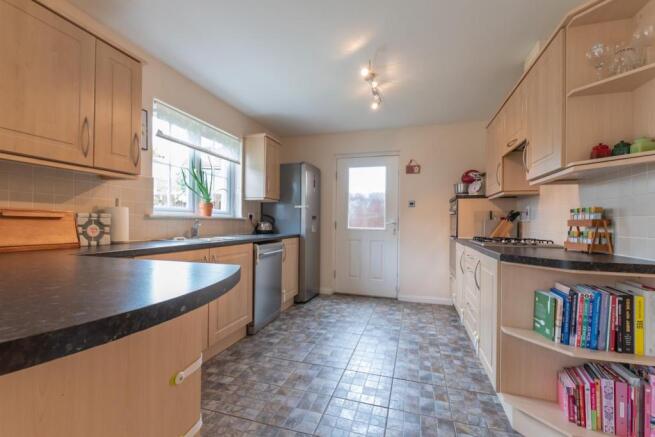 Kitchen (1)