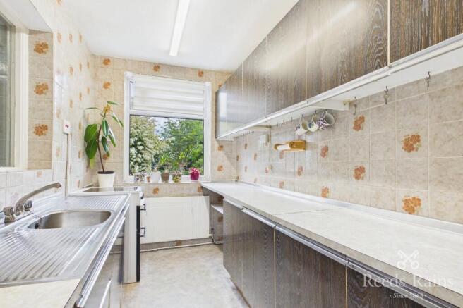 3 bed Semi-Detached for sale Image 10