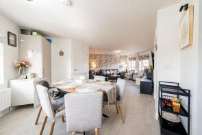 1, Dionard Drive, Lubbesthorpe LE19 4DD