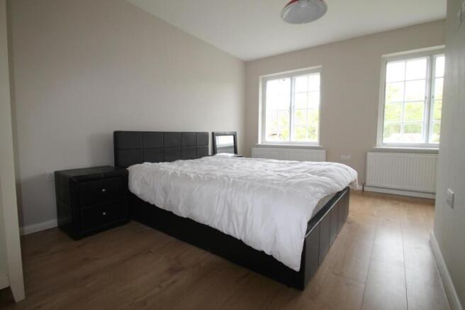 Main double bedroom