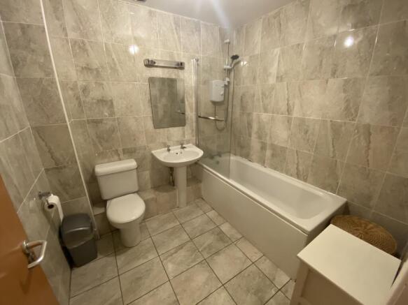 1 bed Flat for sale Image 9