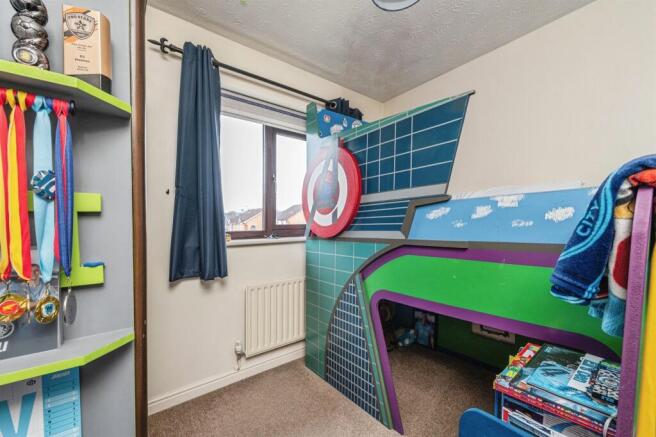 3 bed Semi-Detached for sale Image 7