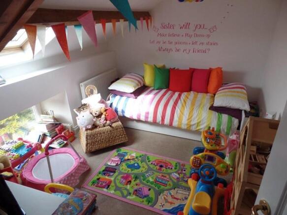 Photo 11