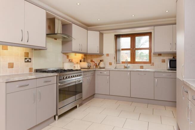 Kitchen/breakfast ro