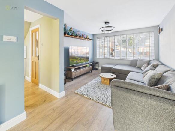 cam04425g0pr0338still005