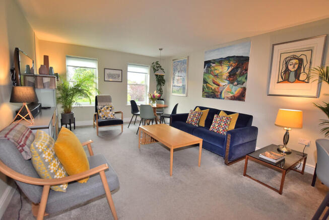 2 bed Apartment for sale Image 5