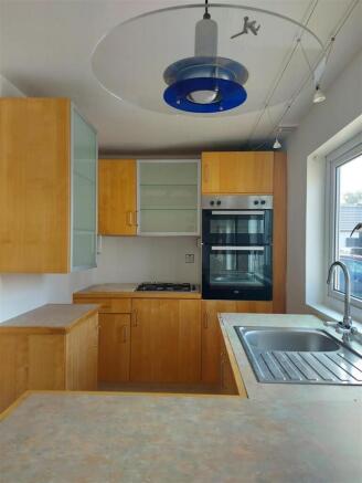 cabin4.jpg