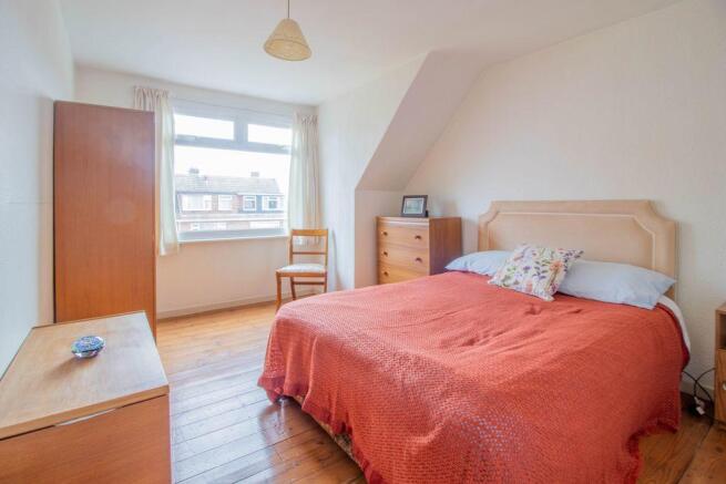Bedroom 2 (Double)