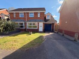 28, Pear Tree Hey, Bristol BS37 7JT