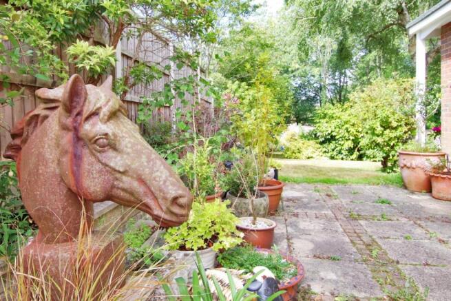 Side Garden E.jpg