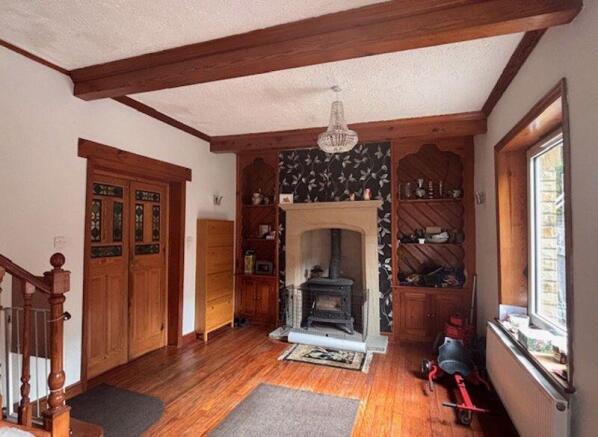4 bed Detached for sale Image 7