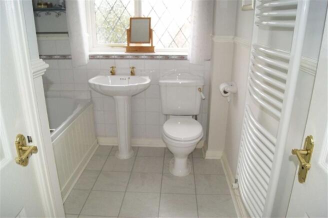 Photo 10