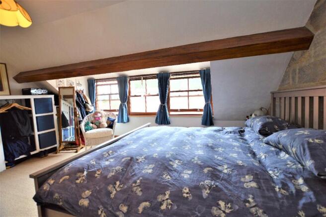 3 bed Cottage for sale Image 9