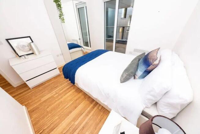 Completed Manchester Apartment photo 4