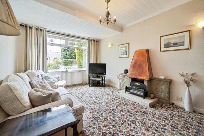 2 bed Detached Bungalow for sale Image 4