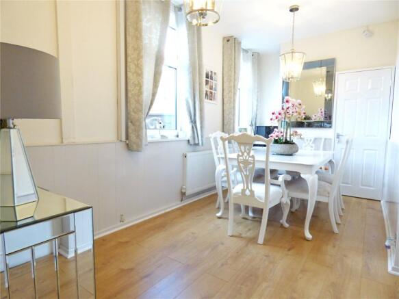 Dining Room: