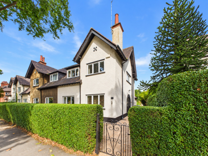 Laburnum Avenue, Garden Village, Hull, East Riding Of Yorkshire, HU8 8PE