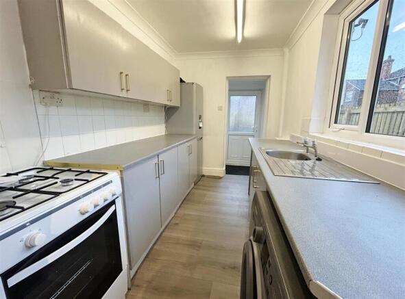 Kitchen.1.jpg