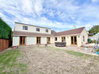 Hulham Road, Exmouth