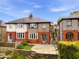 Mountville, Skipton New Road, Colne BB8 7PY