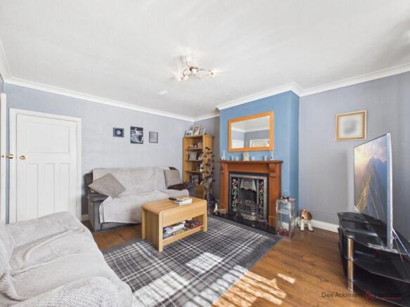 3 bed Semi-Detached for sale Image 5
