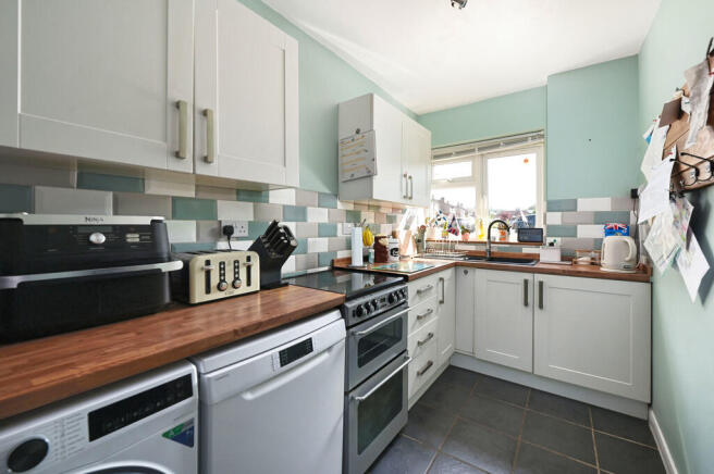 92 Kingsway (1)