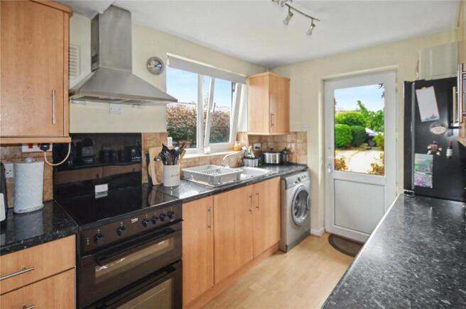 3 bed Semi-Detached for sale Image 4