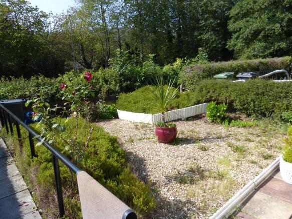 Photo 11