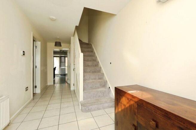 3 bed Semi-Detached for sale Image 5