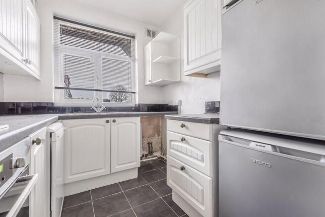 Kitchen shot 2