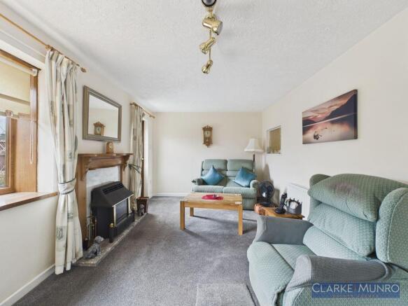 3 bed Terraced for sale Image 5