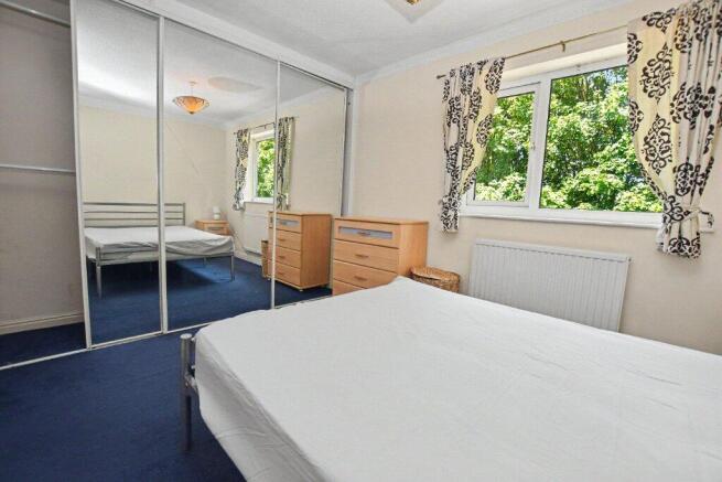 1 bed Apartment for sale Image 6
