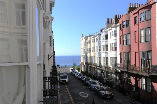 2, 11 Charlotte Street (3).JPG