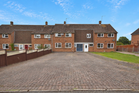 Chipsey Avenue, Bugbrooke, Northampton, NN7