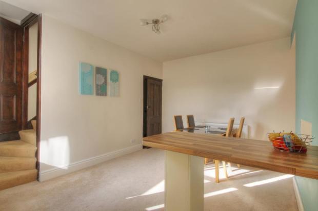 Dining Breakfast Bar
