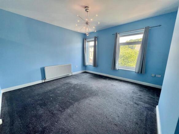 2 bed Terraced for sale Image 7