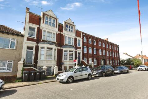 Hanham Road, Kinsgwood, Bristol, BS15