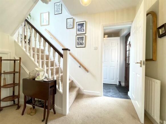 INNER HALLWAY