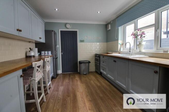 Fitted Kitchen